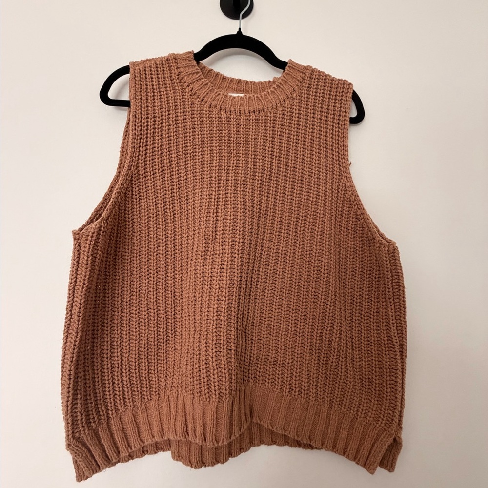 Abercrombie & Fitch Sweater Vest